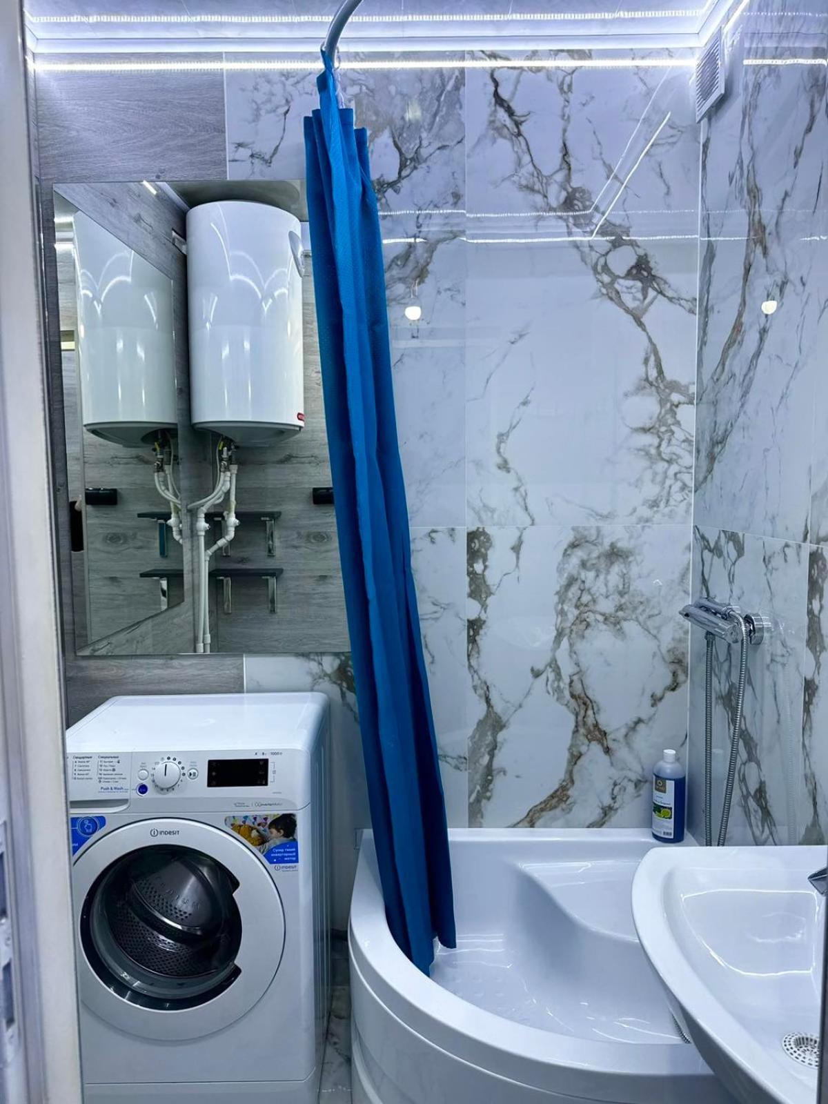 Cozy Good Apartment คีชีเนา ภายนอก รูปภาพ